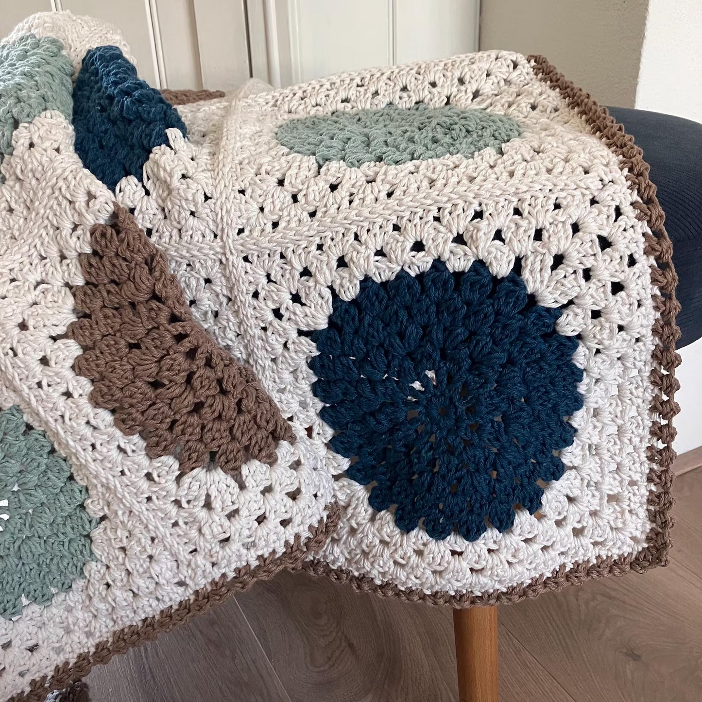 MILOU Blanket  Crochet Pattern