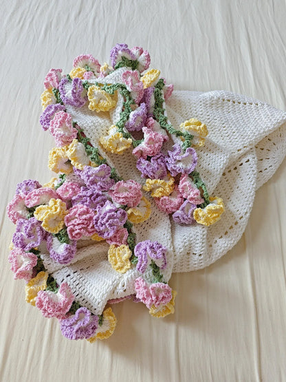 Carnation Garden bouquet blanket pattern